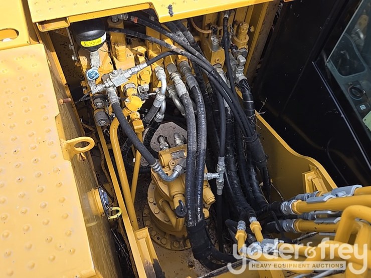 2019-caterpillar-313fl-image-44