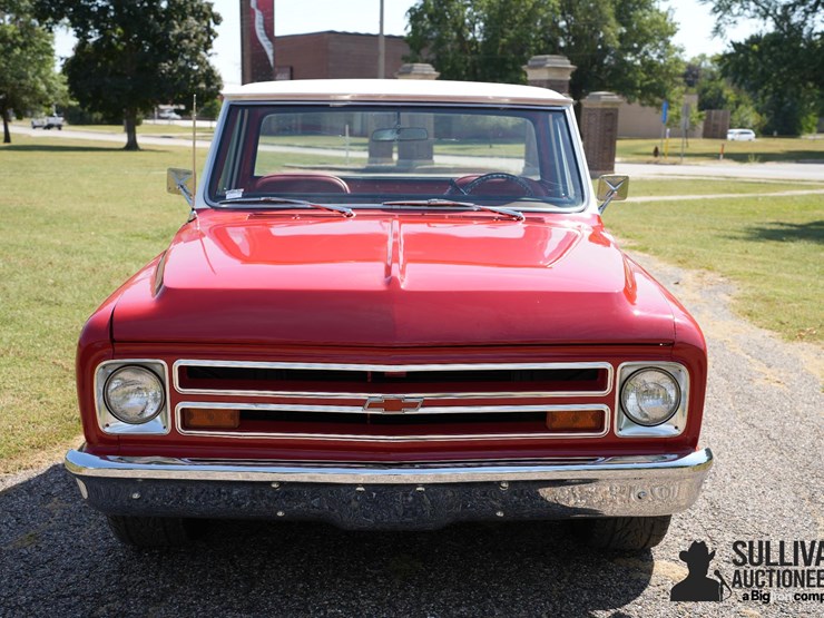 run-#149---1968-gmc-c10-pickup-image-2