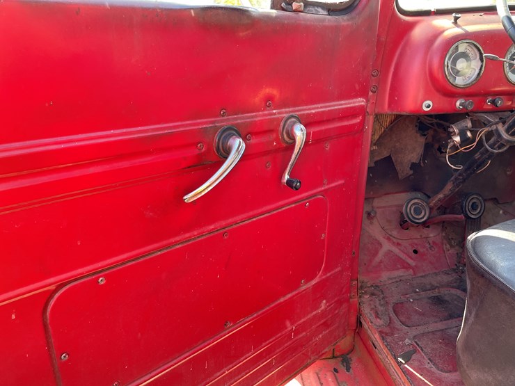 #424-•-vintage-ford-1-1/2-ton-single-axle-dump-truck-(no-title)-(houghton,-mi)-image-45