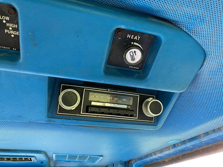 1981-ford-7600-image-29