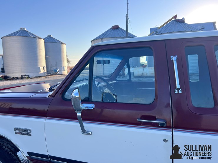 1989-ford-f250-xlt-lariat-image-11