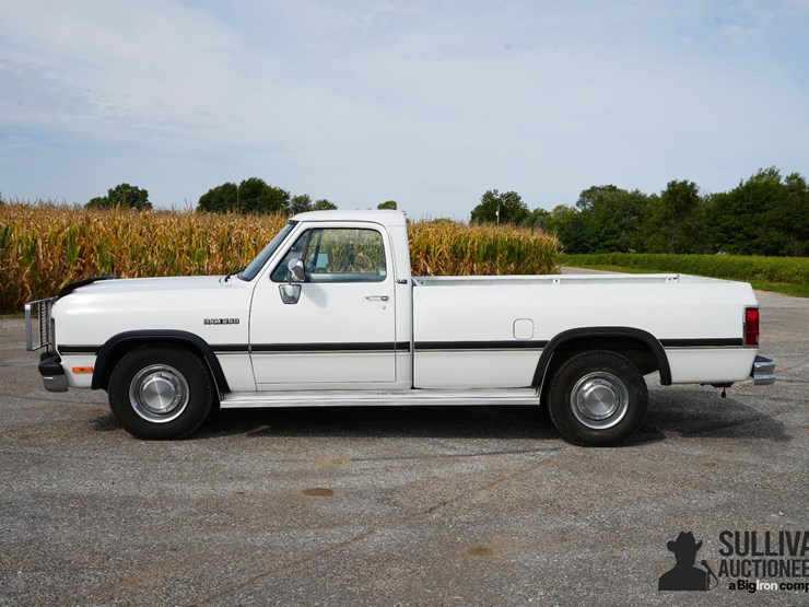 1992-dodge-ram-250-image-8