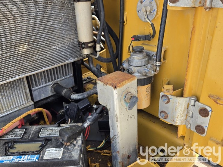 2014-caterpillar-307e2-image-49