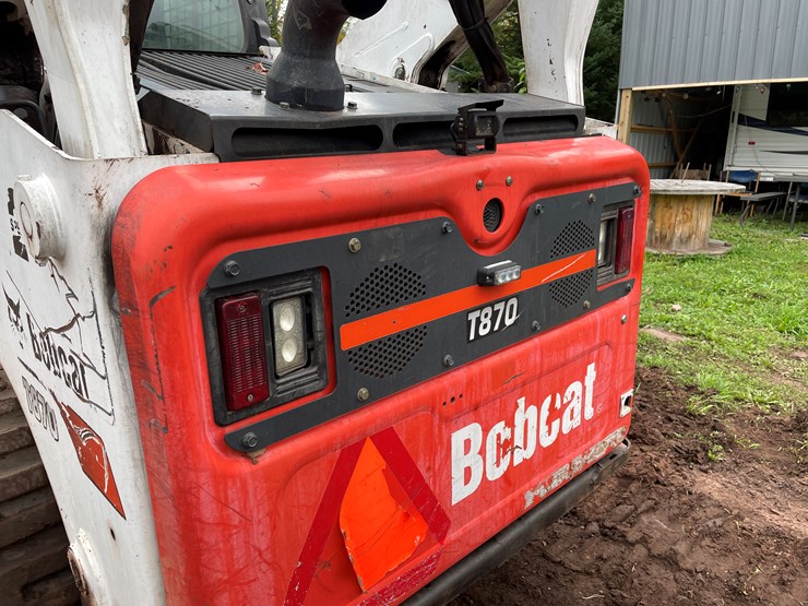 2017-bobcat-t870-image-17