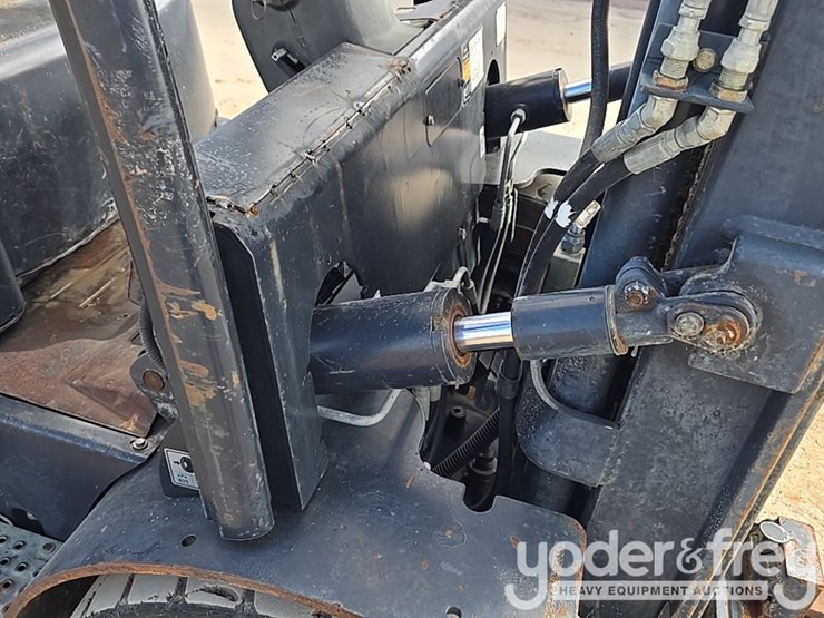 2012-doosan-g25p-5-image-20