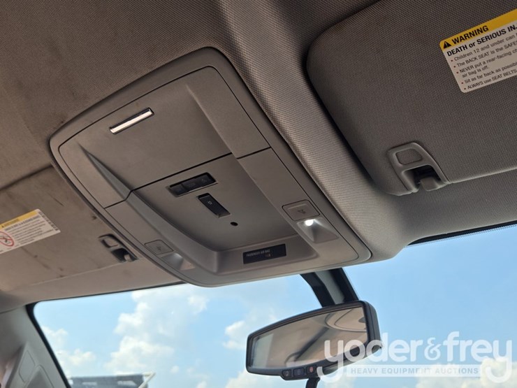 2021-chevrolet-silverado-image-82