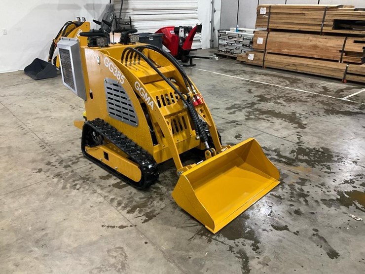 #1017-•-unused-gg385-mini-skid-steer-image-4