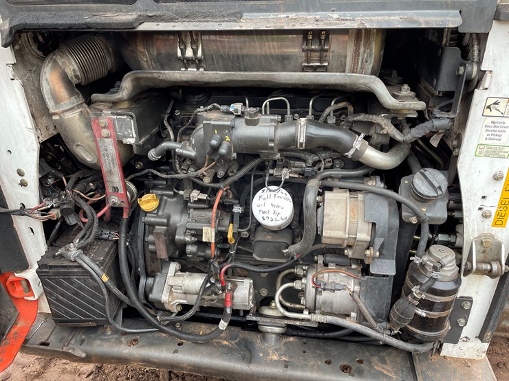 2017-bobcat-t870-image-20