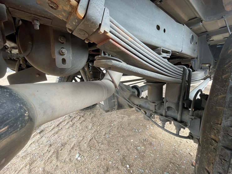 2003-chevrolet-silverado-2500-image-29