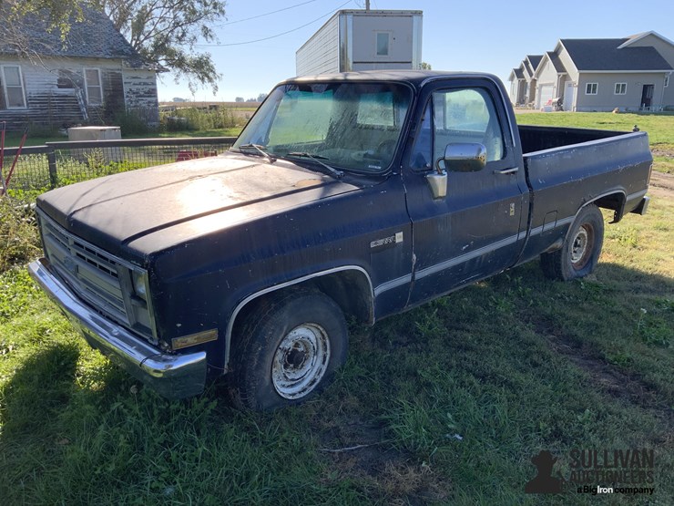 1984-chevrolet-2wd-short-box-pickup-image-1