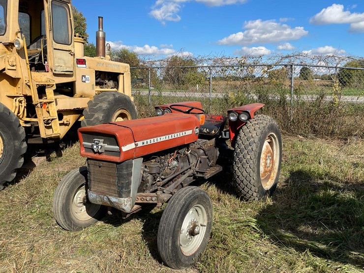 massey-ferguson-135-image-1
