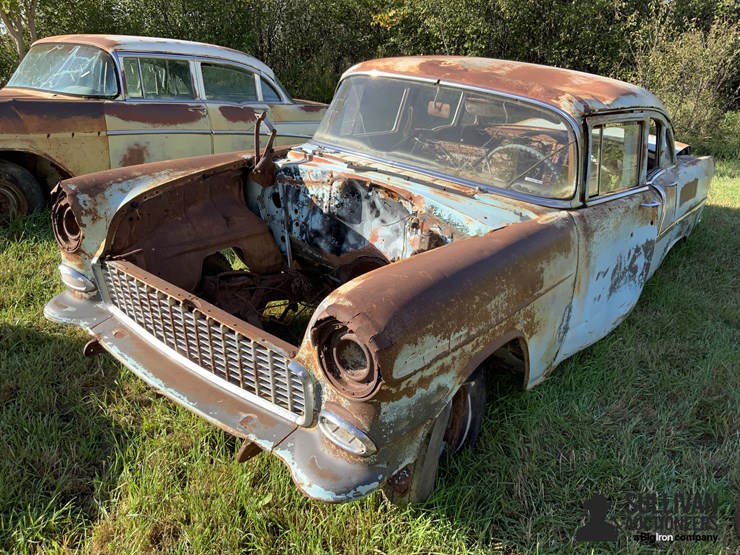 1955-chevrolet-4-dr.-sedan-image-1