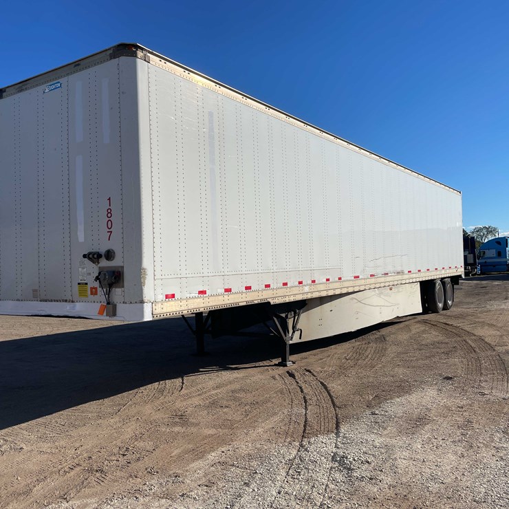 #616 • 2014 Stoughton Semi-Trailer (Has WI Title) (Denmark, WI)