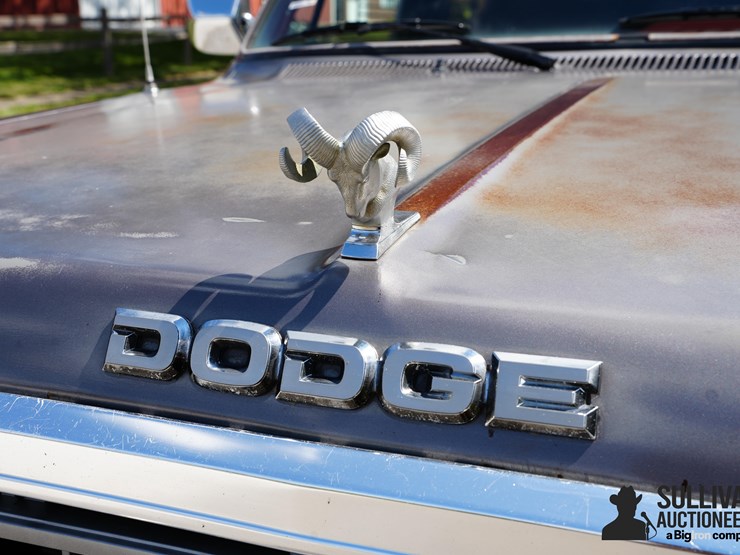 1989-dodge-ram-charger-image-11