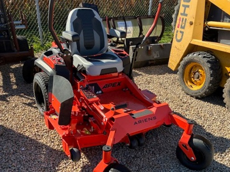 #800-•-2023-ariens-apex-zero-turn-mower-(clintonville,-wi)-image-4