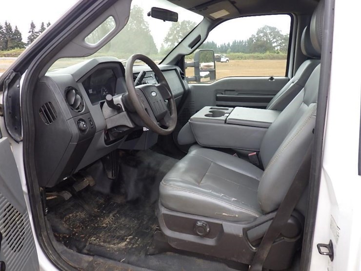 ford-f550-image-28