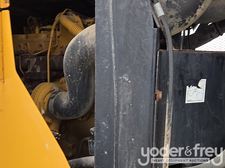 2019-caterpillar-930-image-42