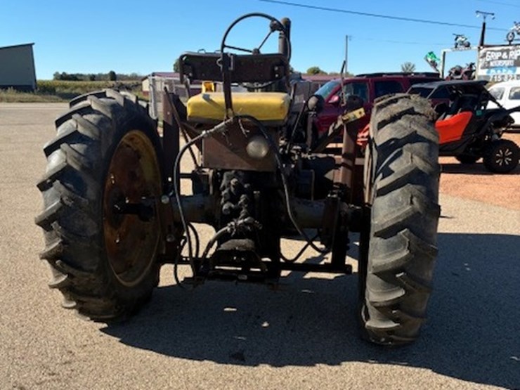 john-deere-a-image-3