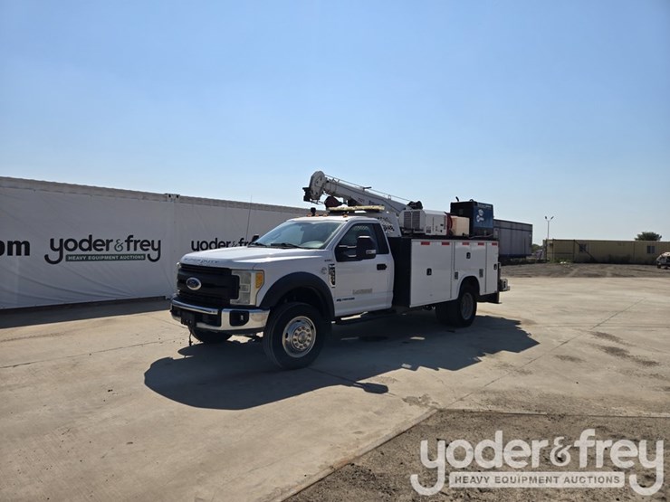 2017-ford-f550-image-2