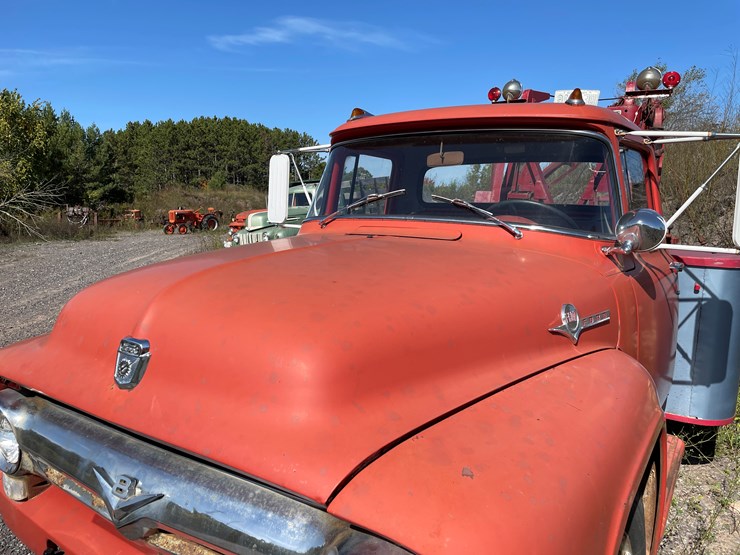1956-ford-f600-image-8