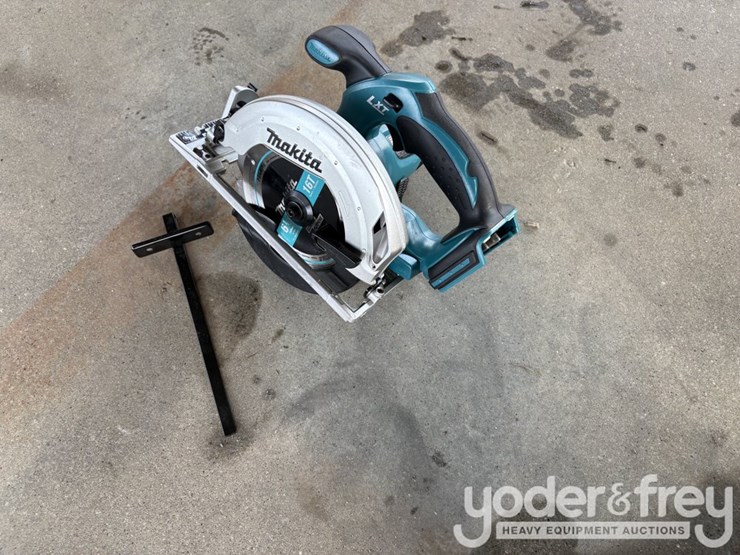 makita-18v-lxt-6.5-"-circular-saw-(xss02z)(1-yr-factory-warranty)-reconditioned-image-3