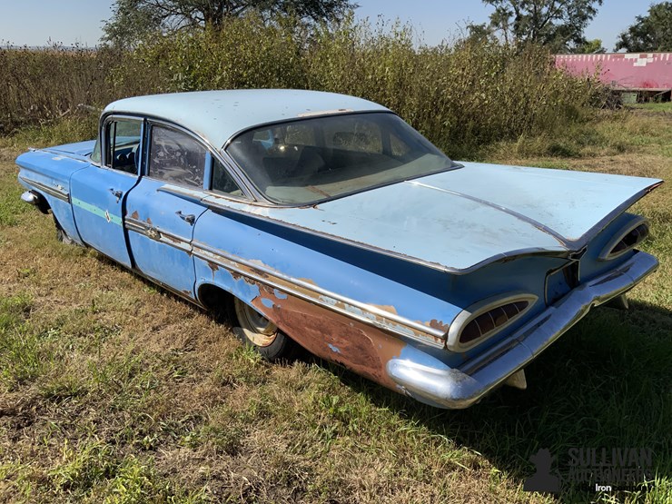1959-chevrolet-4-dr.-impala-image-7