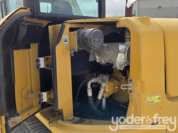 2014-caterpillar-307e2-image-38