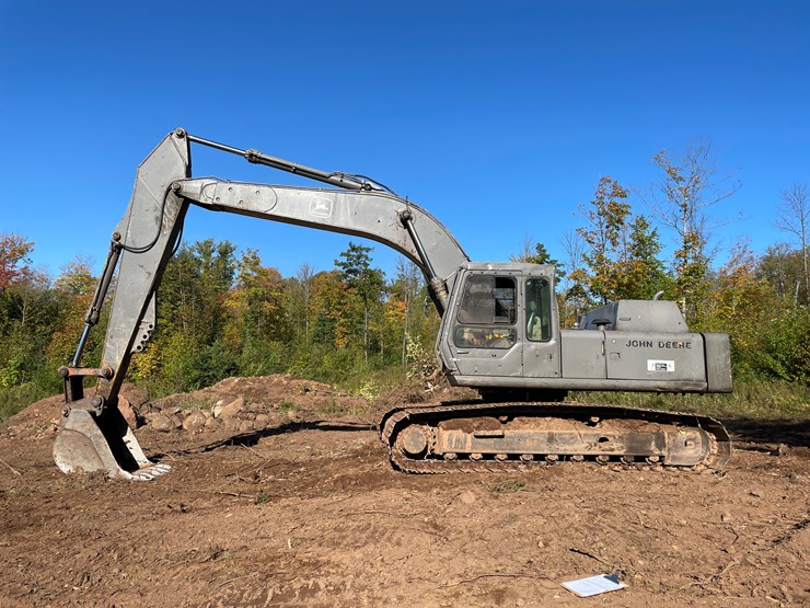 deere-790d-image-2