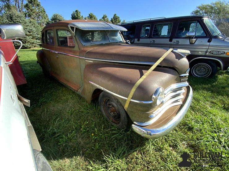 1947-plymouth-special-deluxe-car-image-4