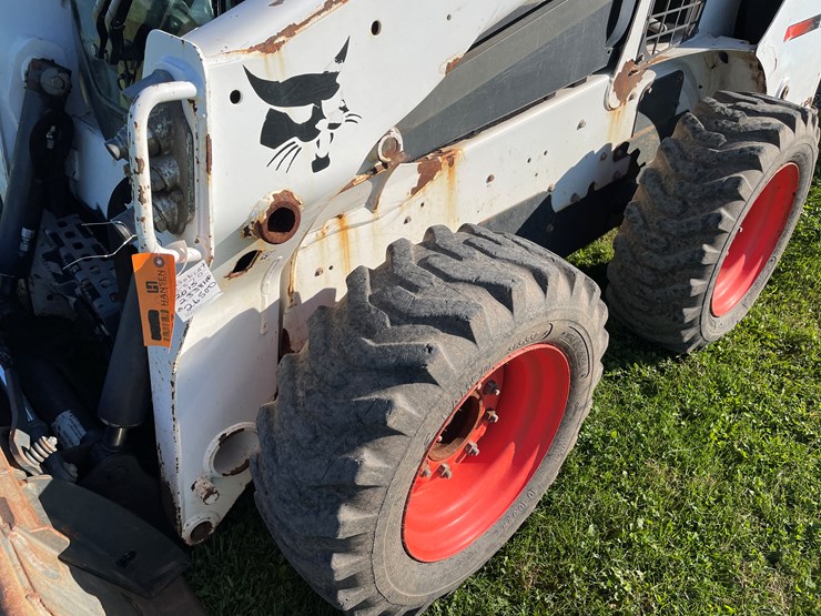 2015-bobcat-s570-image-10