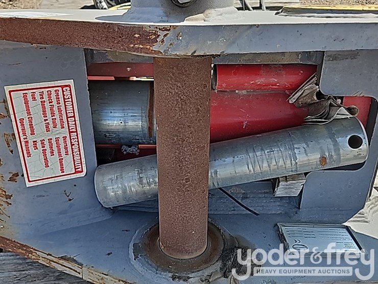 kobelco-sk210-image-10