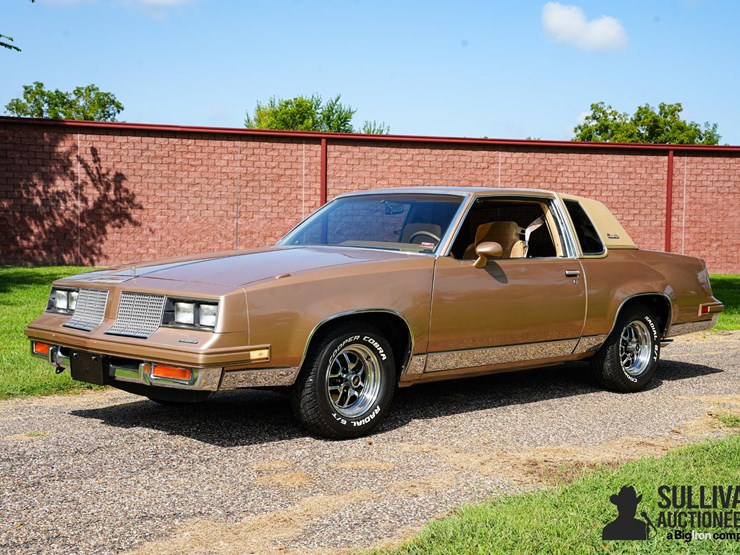 run-#67---1985-oldsmobile-cutlass-salon-image-1