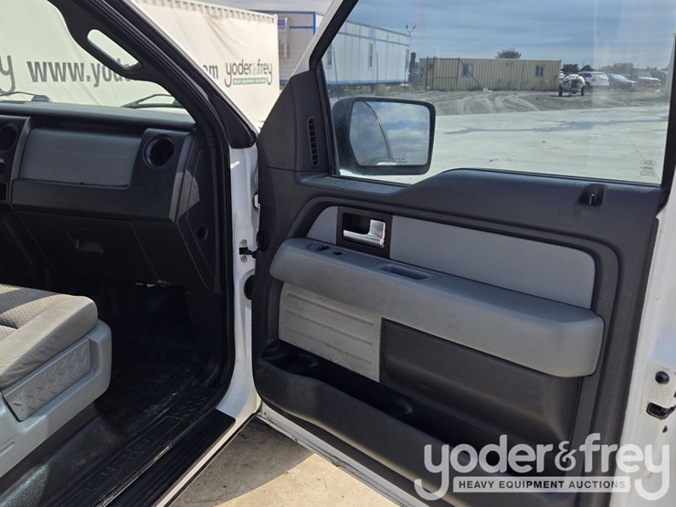 2013-ford-f150-image-46