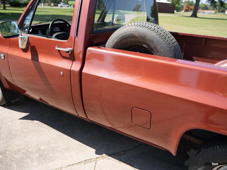 1986-gmc-sierra-1500-image-16
