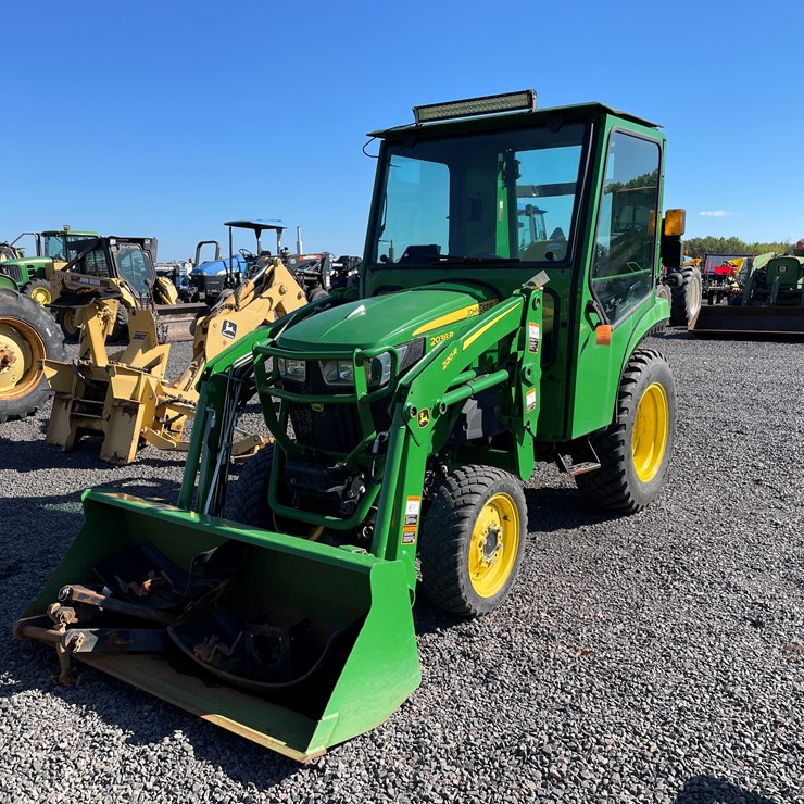 2019 JOHN DEERE 2038R
