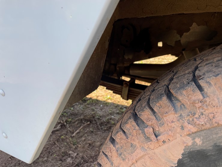 #516-•-1984-chevy-d350-4x4-pickup-(title-in-delay)-(wakefield,-mi)-image-20