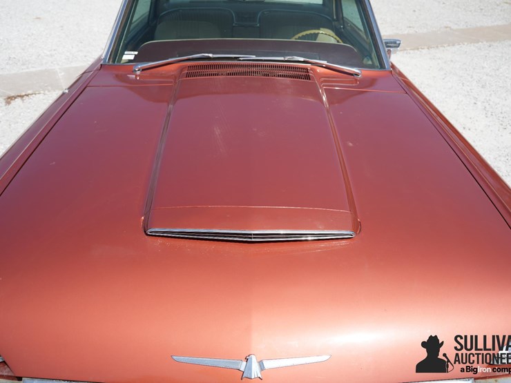 run-#9---1965-ford-thunderbird-coupe-image-10