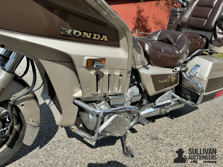 run-#23---1985-honda-goldwing-gl1200-aspencade-motorcycle-image-14