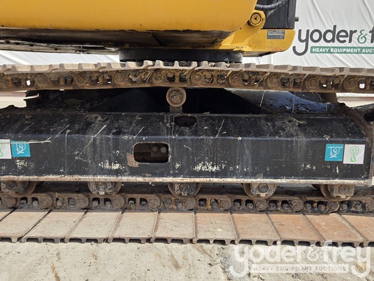 2014-caterpillar-307e2-image-35