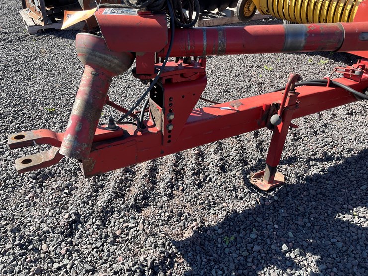 1990-new-holland-570-image-19