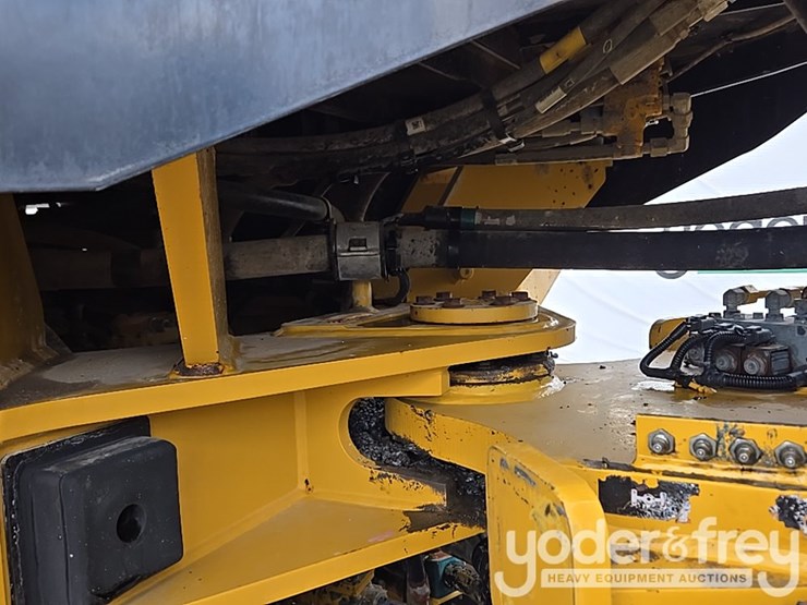 2019-caterpillar-930-image-30