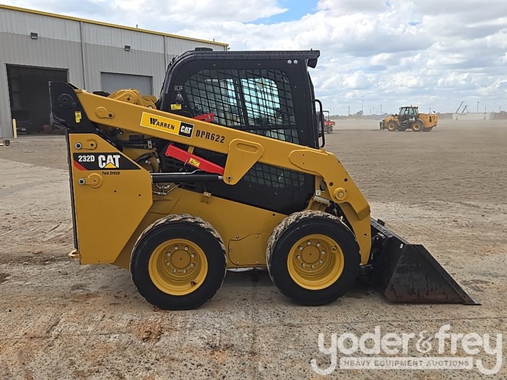 2016-caterpillar-232d-image-6