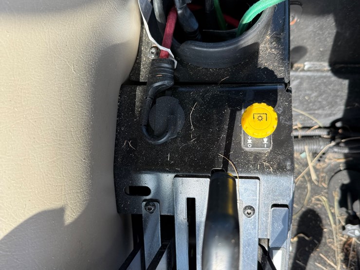 john-deere-5075e-image-44