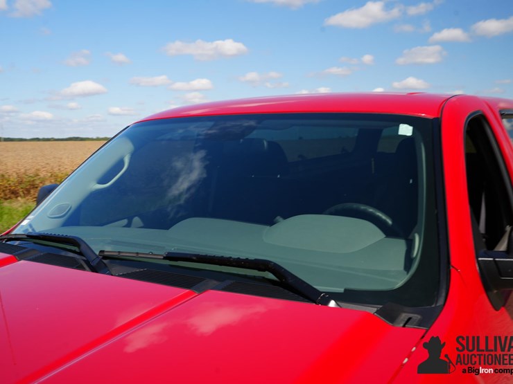 2011-chevrolet-silverado-image-12