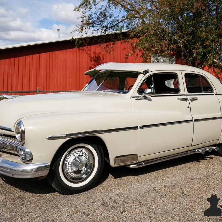 Run #157 - 1950 Mercury 8 Sedan