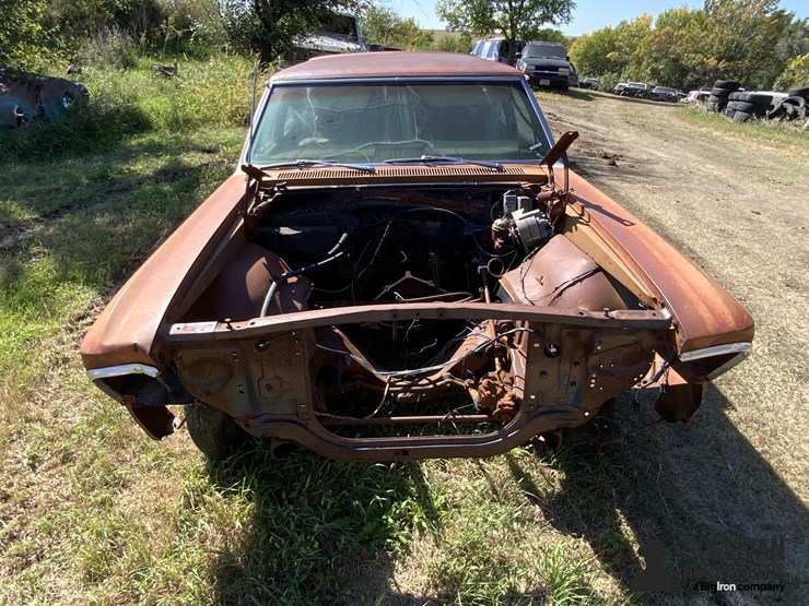 1966-chevrolet-chevelle-wagon-image-2
