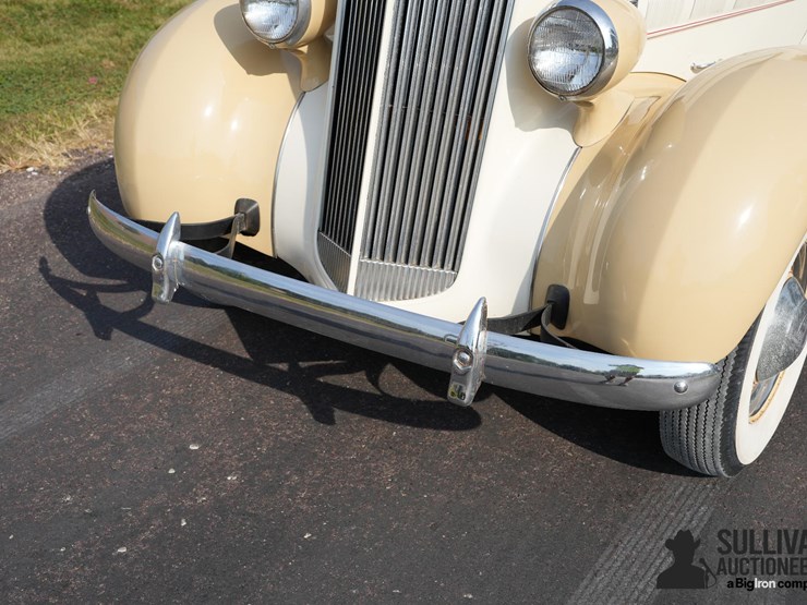 run-#93---1937-packard-114"-2-door-coupe-image-9