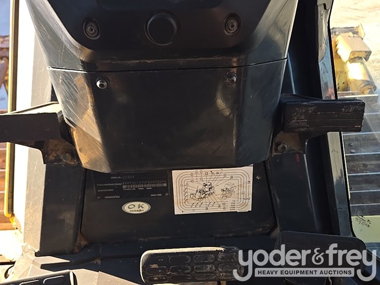 2019-komatsu-d65pxi-18-image-63