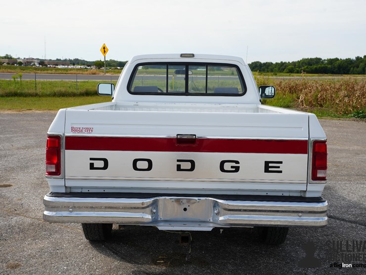 1992-dodge-ram-250-image-6