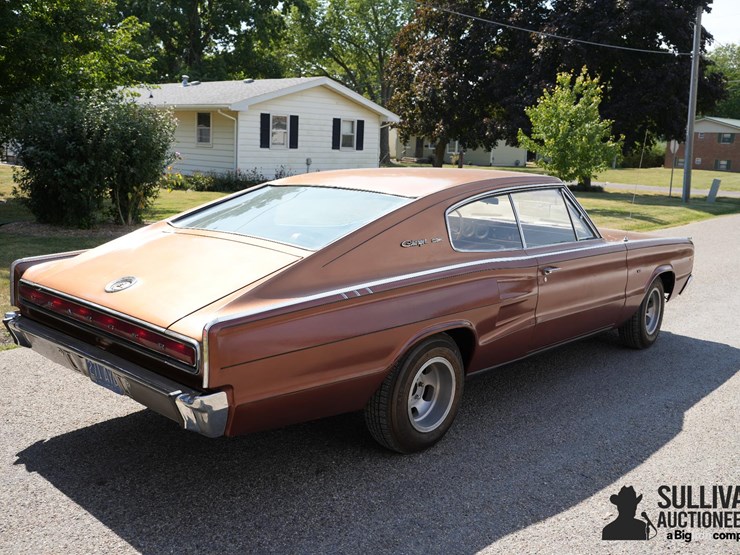 run-#6---1967-dodge-charger-coupe-image-5